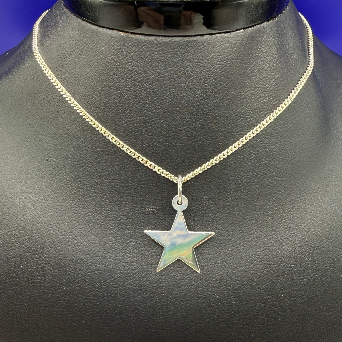 Plain Star Charm
