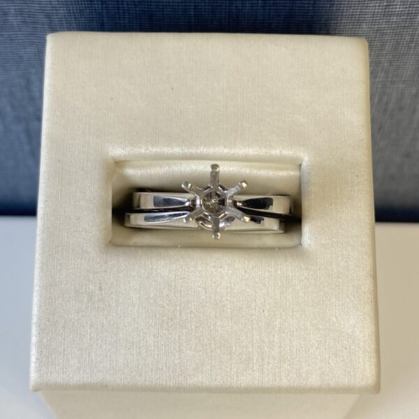 White Gold Engagement and Wedding Solitaire Set