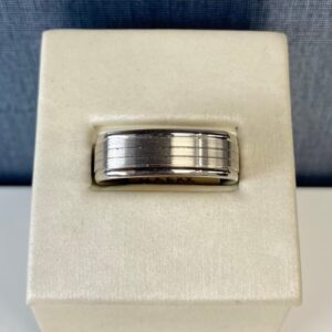 14kw-G01663 White Gold Ribbed Gents Ring