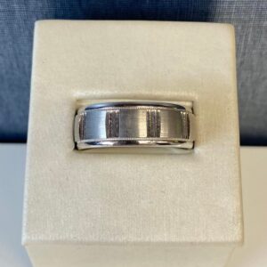 Carved White Gold Gent's Band