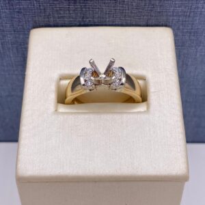 Diamond Mounting in Yellow Gold