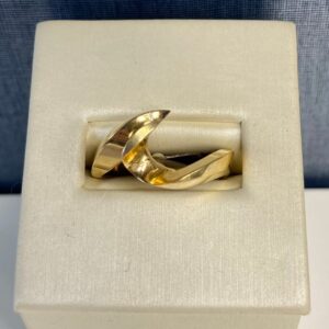 Yellow Gold Wedding Band