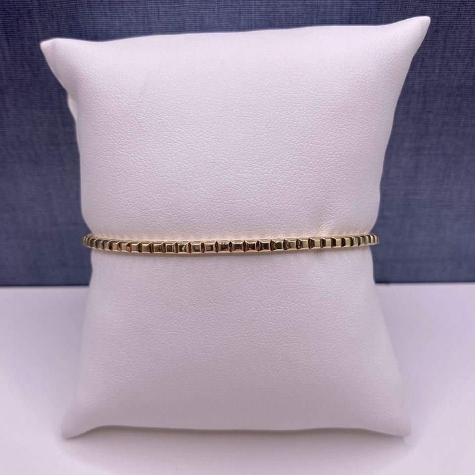 Yellow Gold Bracelet with Square Pattern