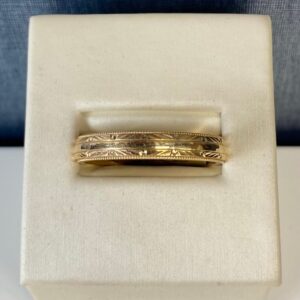 14ky-P00466 Yellow Gold Ring with Engraved Detail