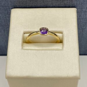 Amethyst and Yellow Gold Solitaire