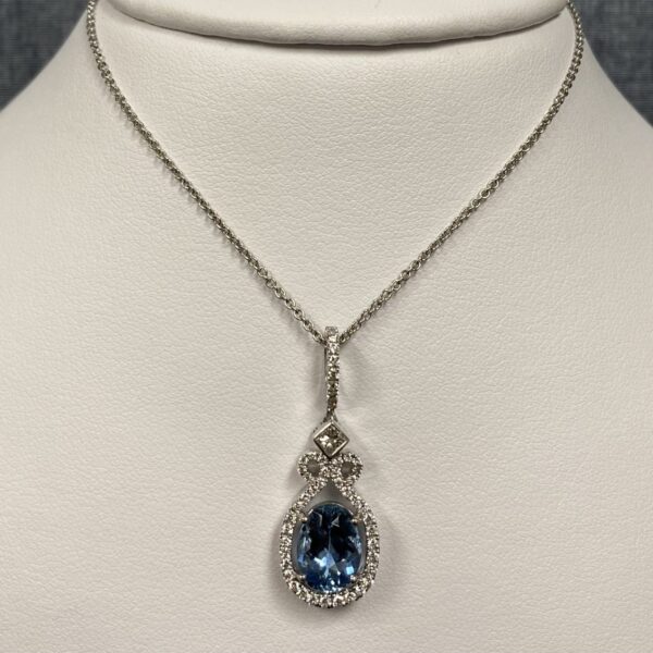 18kw, Aqua and Diamond Pendant