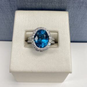 18kw, Blue Zircon and Dia Ring