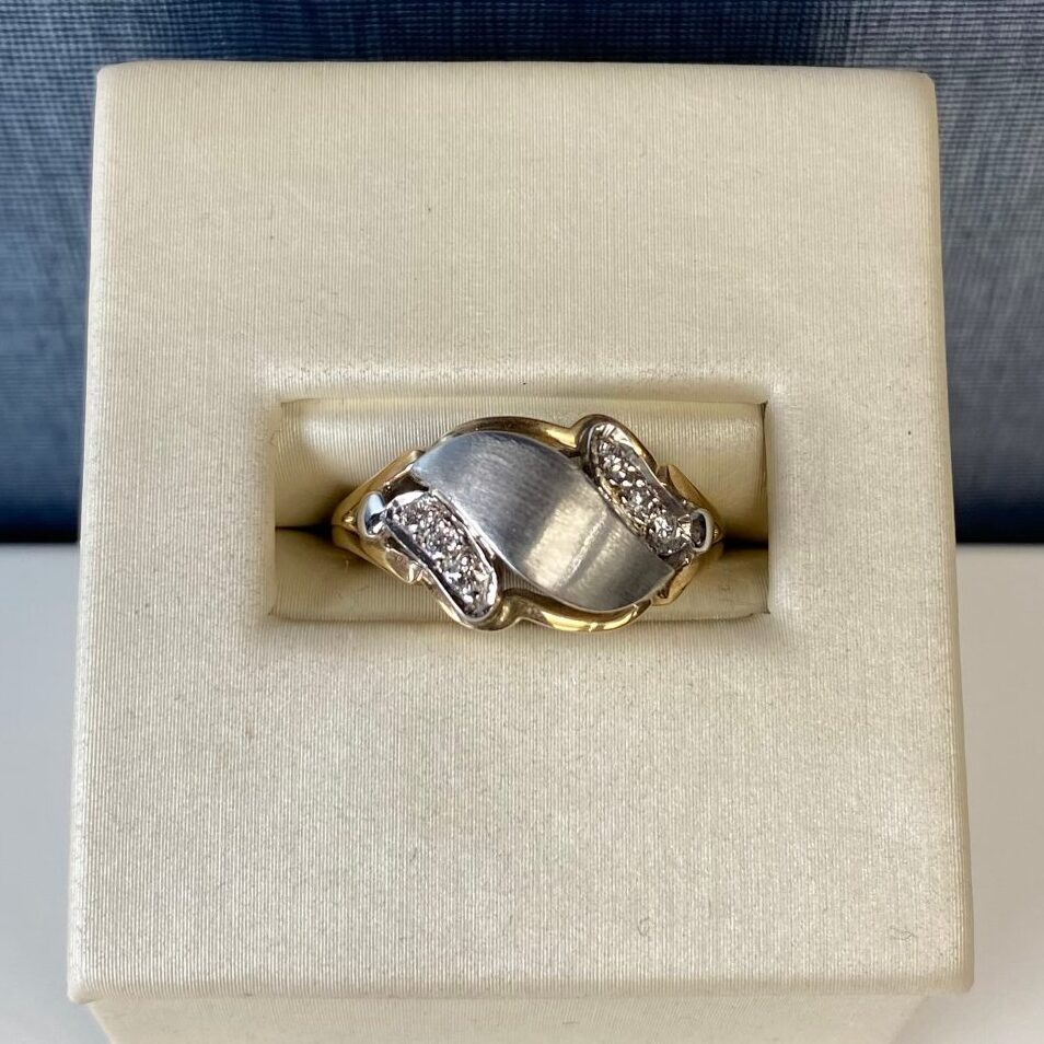 Yellow and White Engravable Diamond Ring