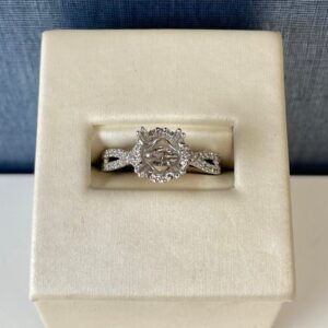 White Gold Diamond Engagement Ring With Halo