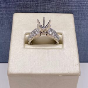 Diamond and White Gold Mounting