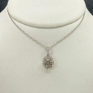 White Gold Oval Mounting with Diamond Halo