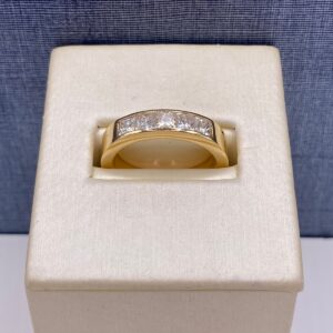 Princess Cut Diamonds in Yellow Gold