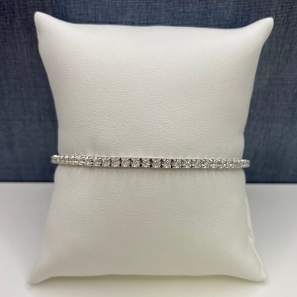 Diamond Tennis Bracelet in White Gold