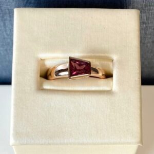 Garnet Accent Ring in Rose Gold