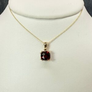 Garnet Pendant in Yellow Gold