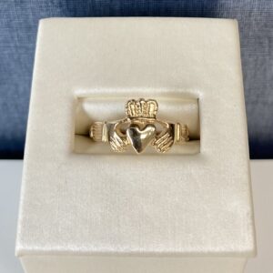 Yellow Gold Claddagh Ring