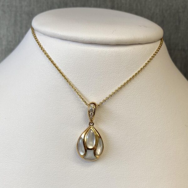 Mother of Pearl and Diamond Pendant in 14k Yellow Gold