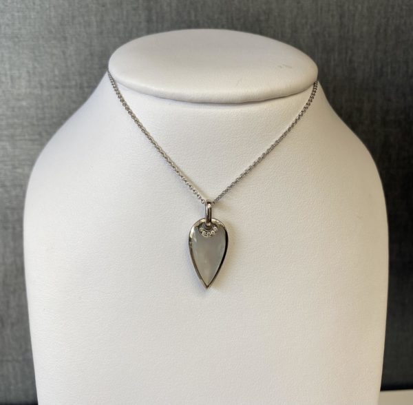 Mother of Pearl Pendant with Diamond in 14k White Gold