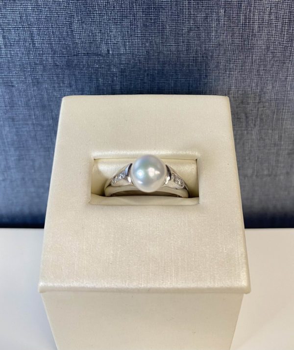Pearl and Diamond Ring in 14k White Gold