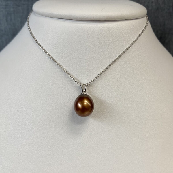 Fresh Water Pearl Pendant in 14k White Gold