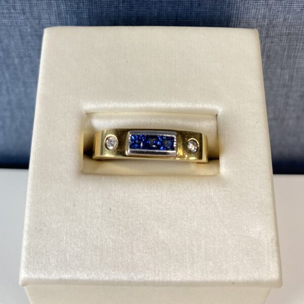Sapphire and Diamond Yellow Gold Ring
