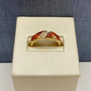 Spiny Oyster Inlay and Diamond Ring