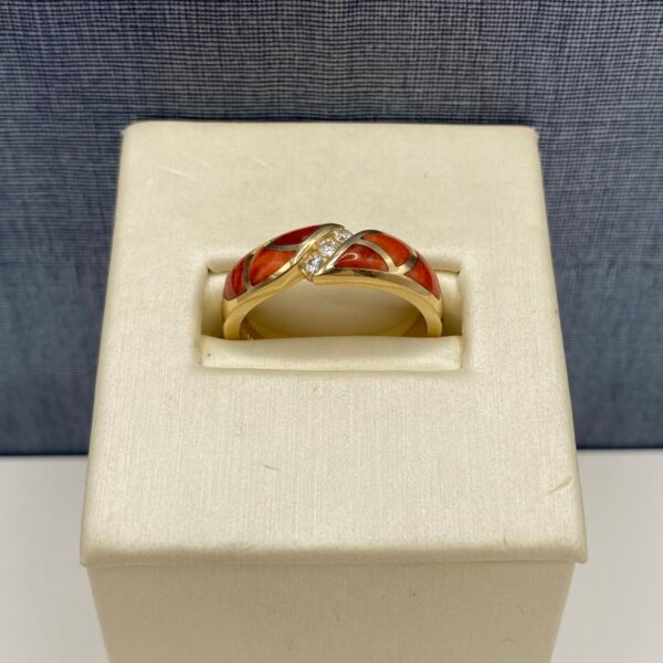 Spiny Oyster Inlay and Diamond Ring