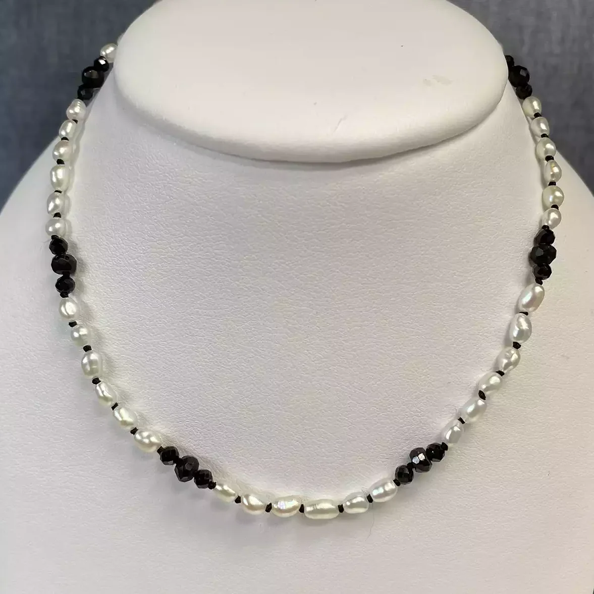 Spinel and Seed Pearl Strand