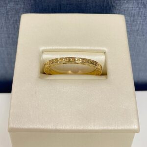 Floral Detail Yellow Gold Stackable Ring