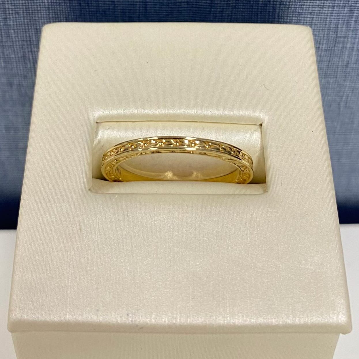 Floral Detail Yellow Gold Stackable Ring